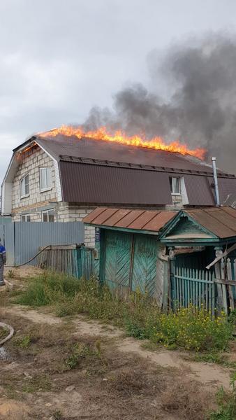Начался пожар в казанском посёлке Борисково