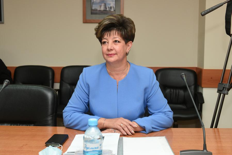 Наиль Магдеев: Мы пока слава Богу не наблюдаем в Челнах снижения деловой активности, роста безработицы, задолженностей по зарплате