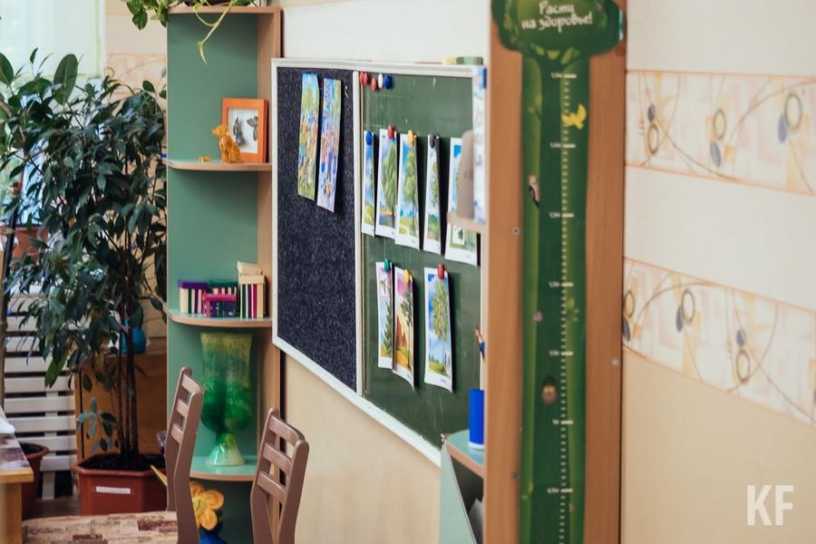 Трудно быть воспитателем: почему челнинцы не хотят работать в детских садах