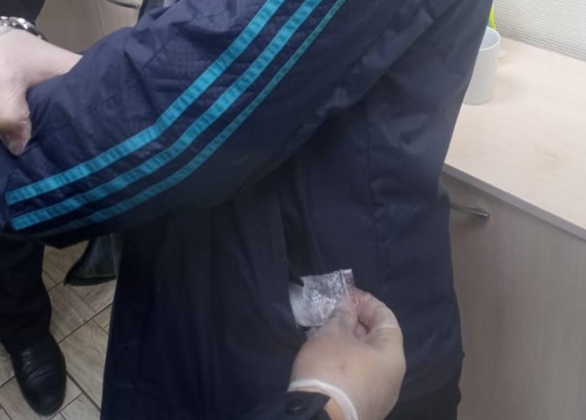 На Красном Ключе полицейские задержали находящегося в наркотическом опьянении нижнекамца