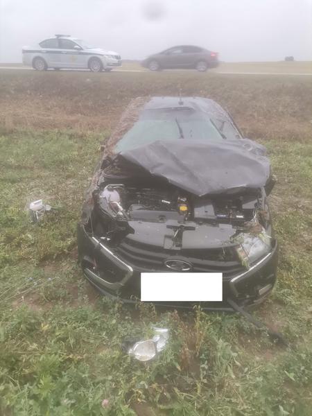 Автолюбительница разбила «Весту» в Нижнекамском районе, вылетев в кювет