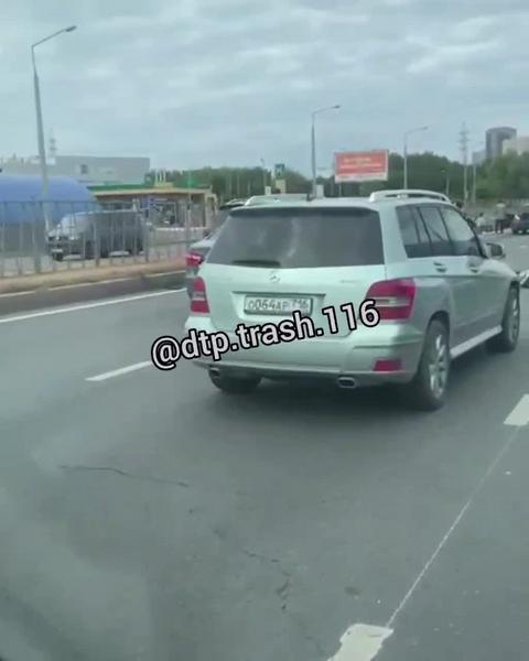 Из-за массового ДТП на Мамадышском тракте в Казани образовалась пробка