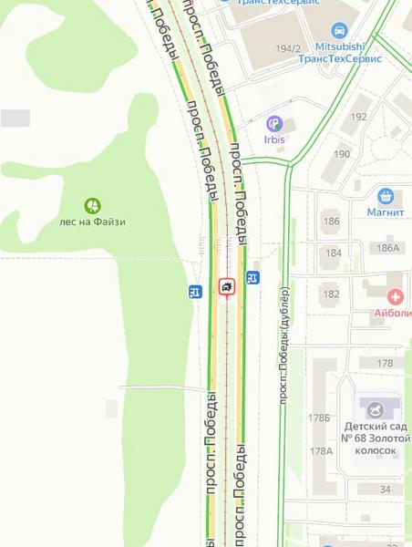 На Проспекте Победы в Казани сошел с рельс трамвай