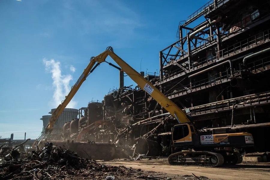 «Нижнекамскнефтехим» демонтировал более 60 процентов устаревшего оборудования и отправит на переработку