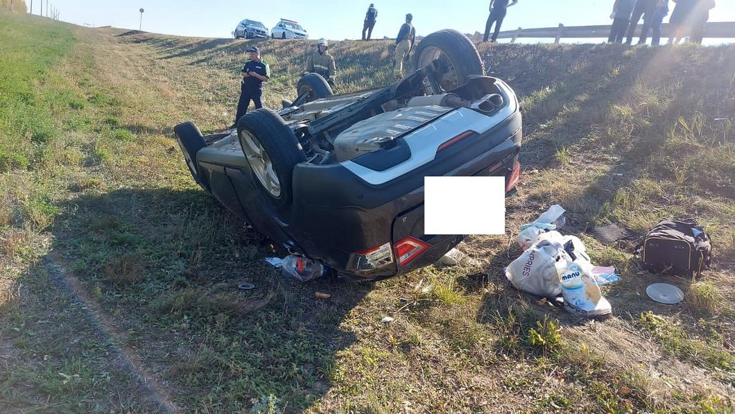 В Нижнекамском районе водитель «Весты» нарушил ПДД и погиб