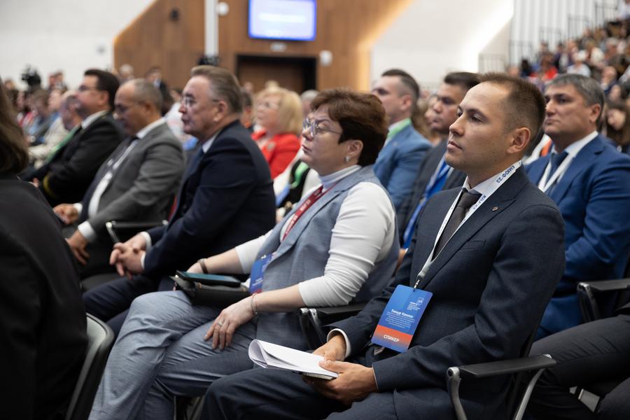 От Конституции до киберспорта: что в Казани обсуждают корифеи от юриспруденции