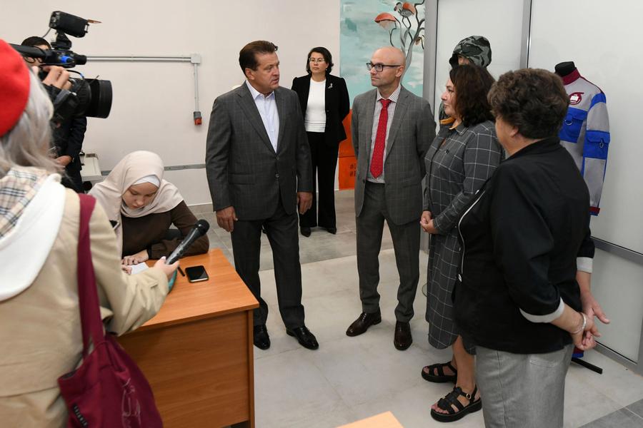 Ректор КНИТУ рассказал Метшину о новшествах вуза