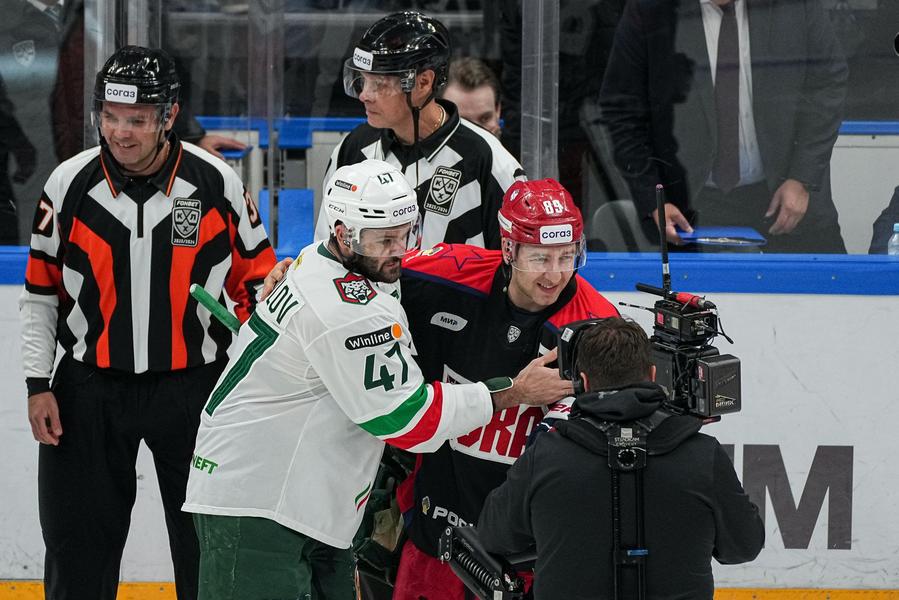 «Зрители получили большое удовольствие от первого матча сезона»: «Ак Барс» крупно обыграл ЦСКА в стартовом матче нового сезона КХЛ