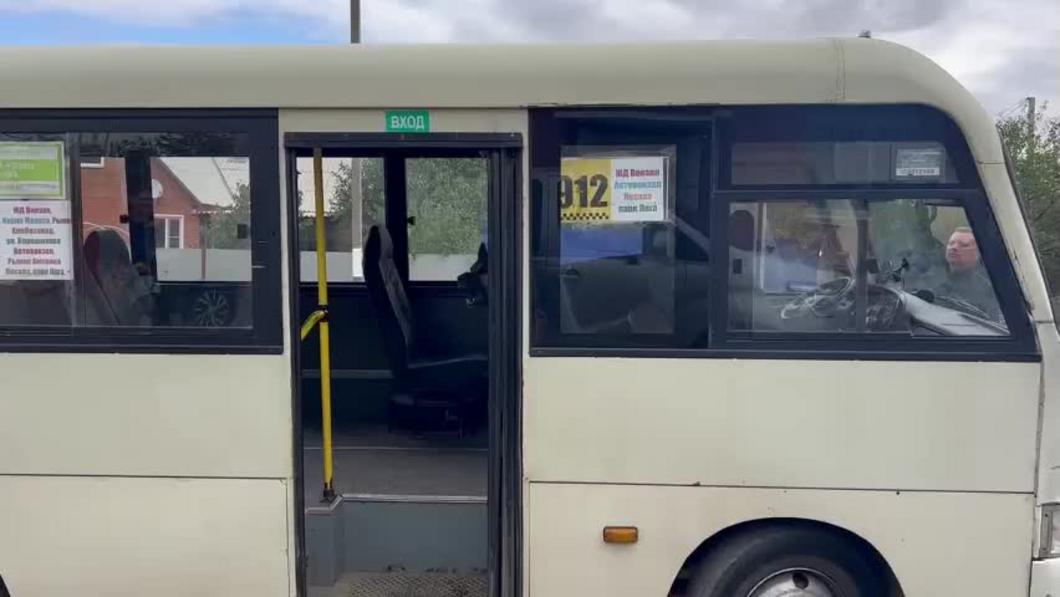 Собака захватила автобус в Ростовской области