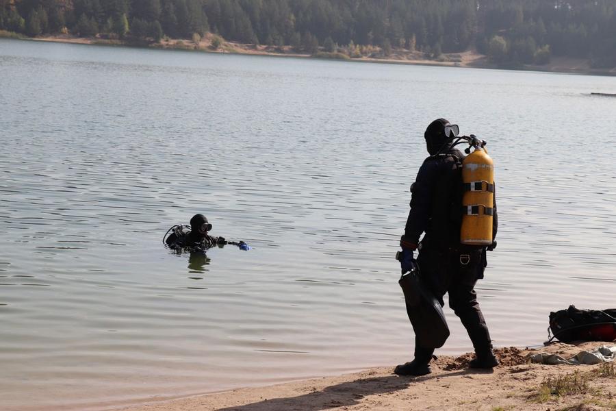 В субботнике на Изумрудном озере приняли участие 500 человек