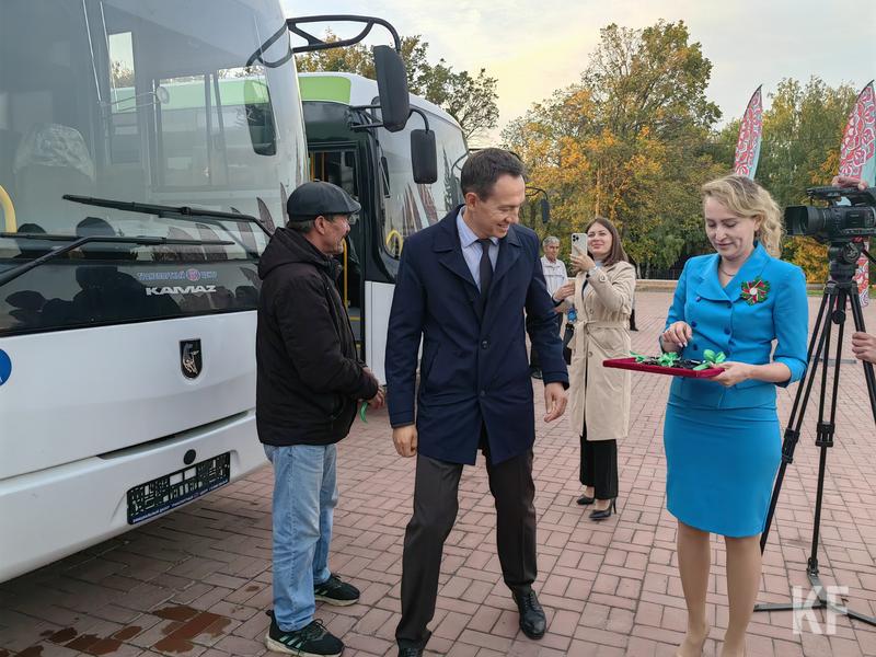 Директор АПОПАТа: Мы уверены, что подвижной состав на пригородных маршрутах будет обновлен на 100 процентов