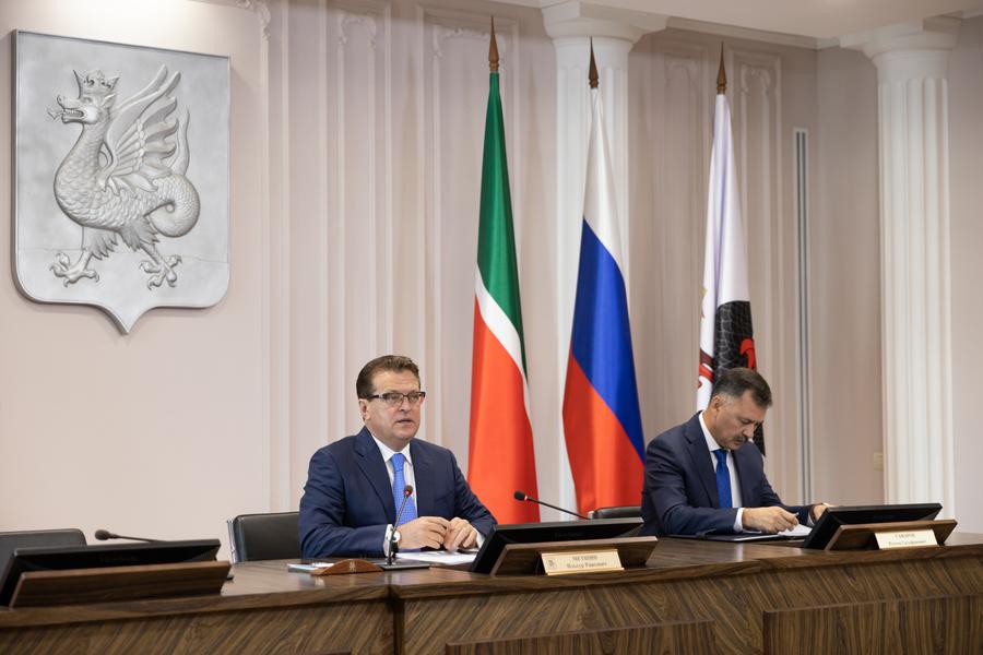 «Реальность привела к пересмотру старых планов»: в Казани расширяют схему наружной рекламы