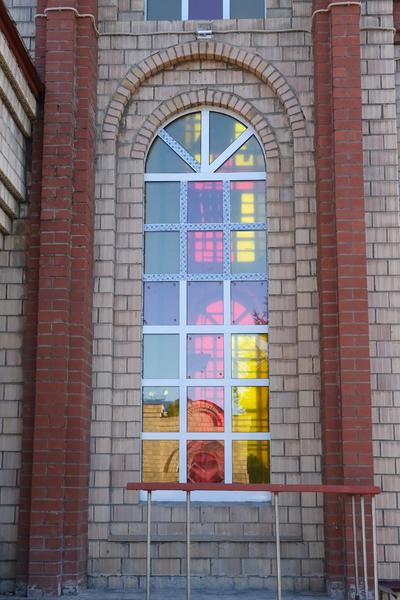 В Воскресенском храме Нижнекамска на пожертвования меценатов делают ремонт В Воскресенском храме Нижнекамска на пожертвования меценатов делают ремонт