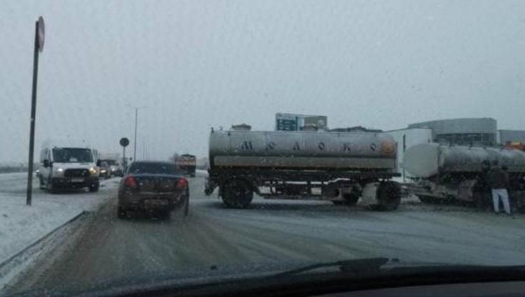 При столкновении с молоковозом в Челнах пострадал 21-летний водитель ...