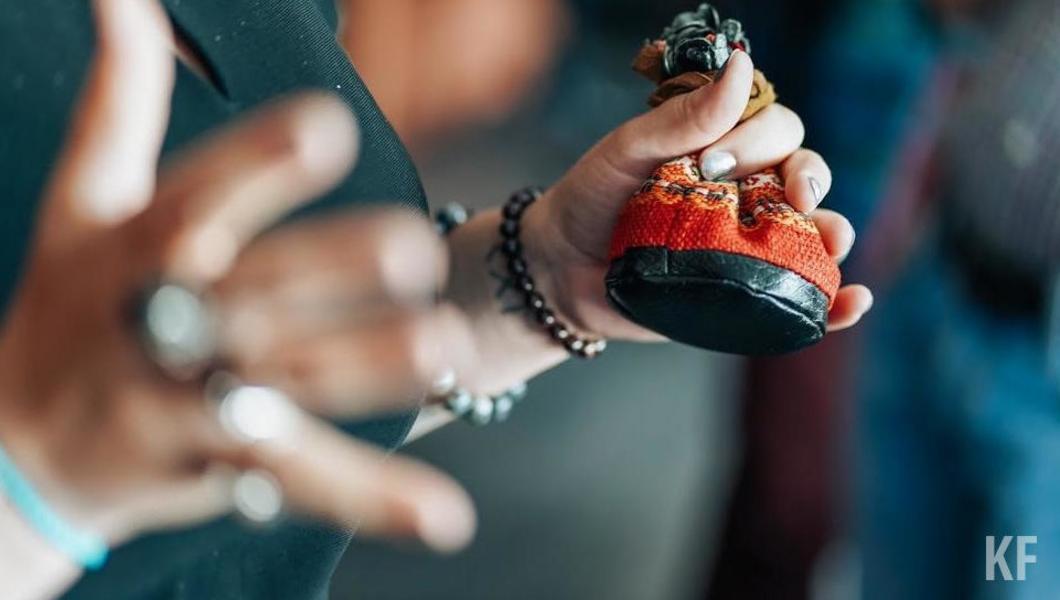 Пенсионерка в Екатеринбурге, пытаясь вылечить сына от алкоголизма ...