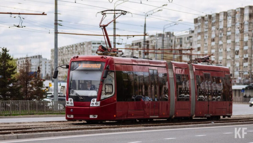 Задержка движения составила более 2-х часов.