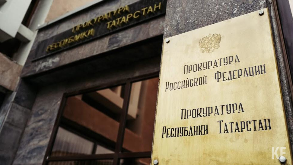 Всему виной неосмотрительно смахнутый пепел с сигареты