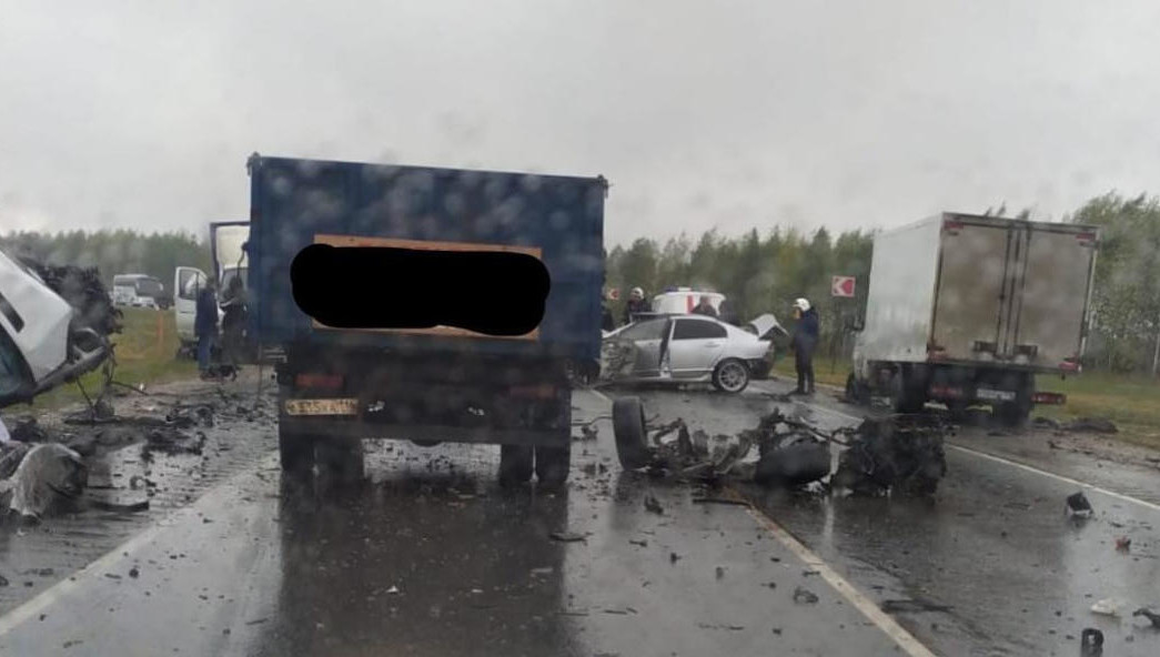 Следователи устанавливают все обстоятельства произошедшего.