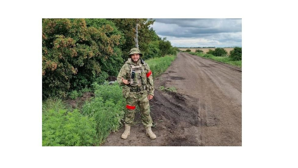 Народный избранник уже собирает документы.