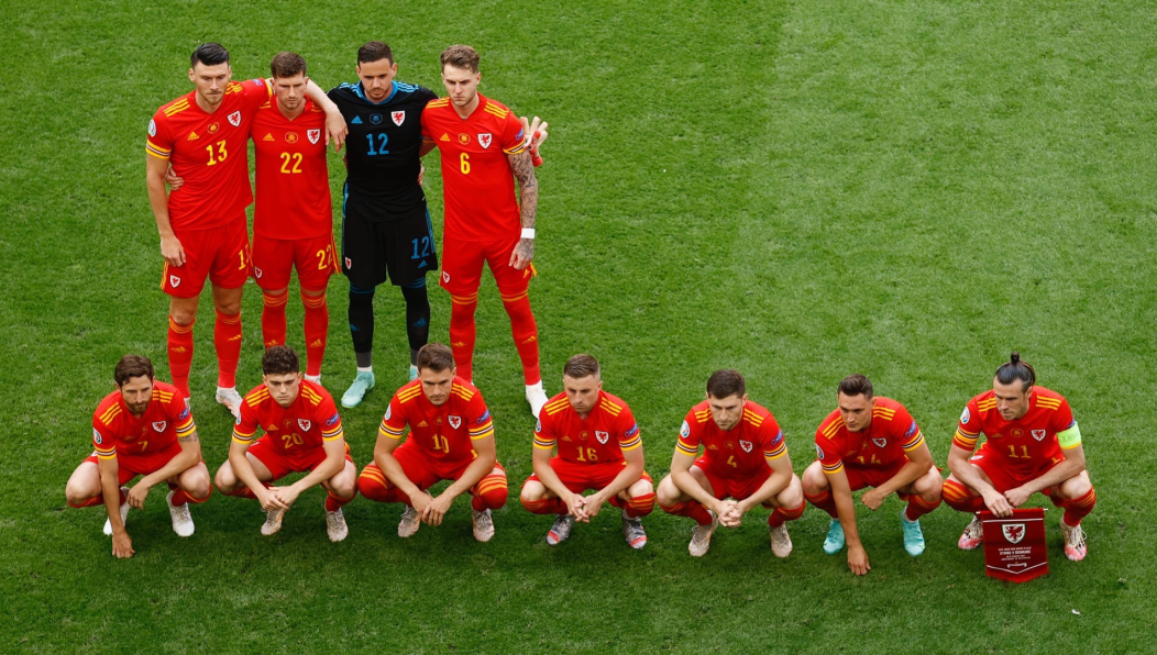 Датчане разгромили сборную Уэльса со счётом 4:0.