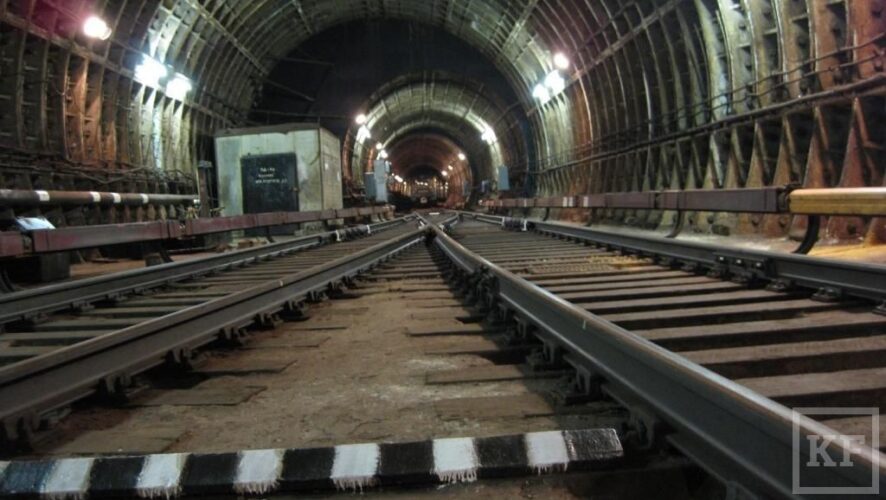 В Москве на станции «Рязанский проспект» в метро погиб машинист поезда. Трагедия произошла в половине одиннадцатого вечера в субботу