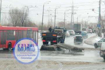 Инцидент произошел на улице Клары Цеткин в районе поворота на Кировскую дамбу.