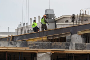 До 30 октября ограничен проезд на участке от ул.Камчатской до дома №1 по ул.Луговой.