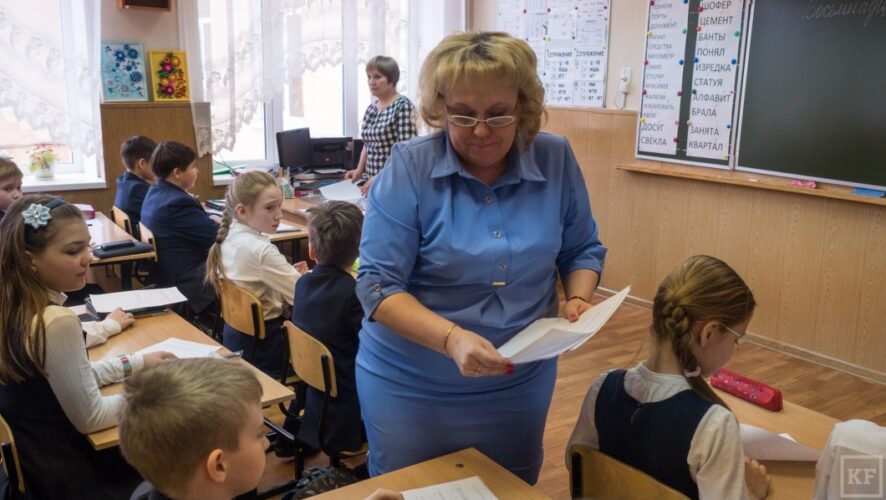 Сегодня по всей стране четвероклассники писали Всероссийские проверочные работы. Первым экзаменом