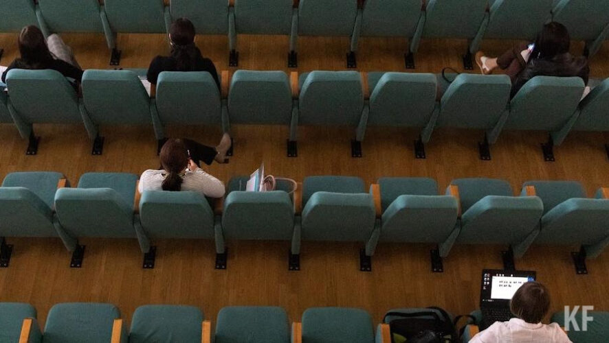 В ближайшее время обновят сельские клубы.