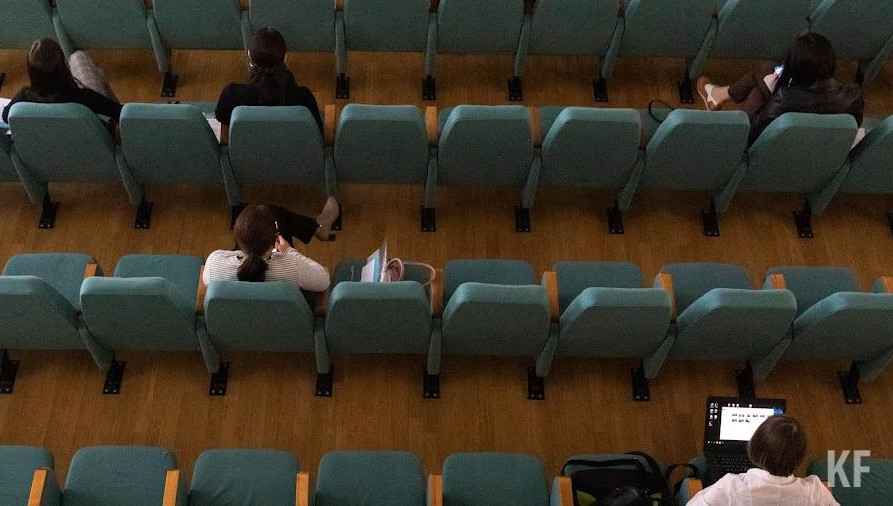 В ближайшее время обновят сельские клубы.