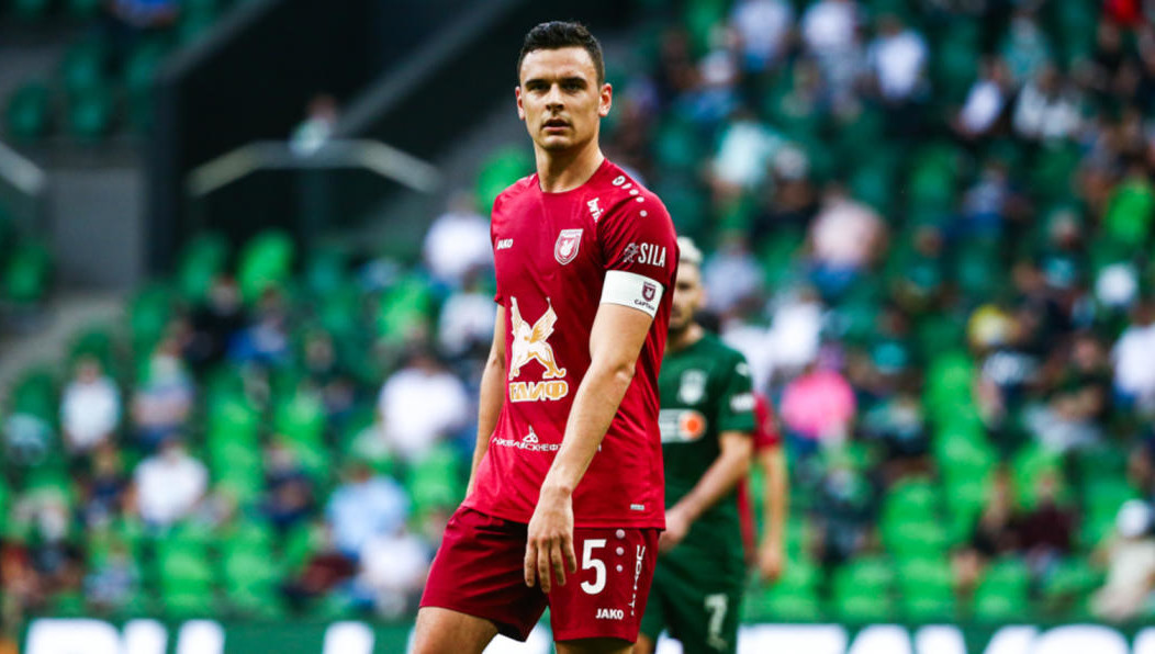 Капитан «Рубина» дал шутливое интервью клубному телевидению.