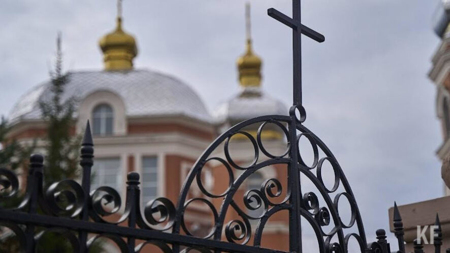 В это время будет крестный ход возле церкви Святого праведного Иоанна Кронштадтского.