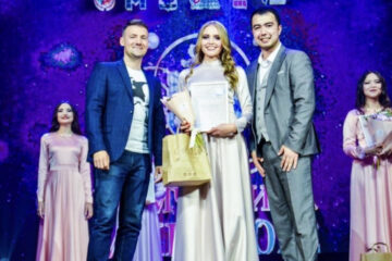 Победительница международного конкурса в номинации «Мисс креатив» Юлия Андрианова рассказала журналисту KazanFirst