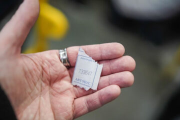 В ноябре стоимость проезда в городском общественном транспорте повысилась до 25 рублей.