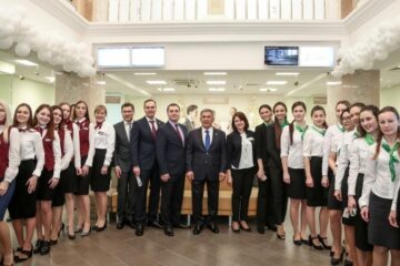 Президент Татарстана Рустам Минниханов принял участие в церемонии открытия Дома предпринимателя на улице Петербургской в Казани