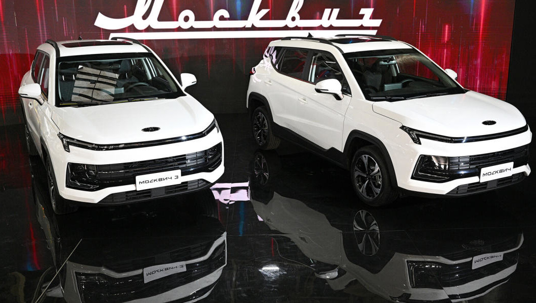 Предприятие должно передать в такси машины с бензиновым двигателем.