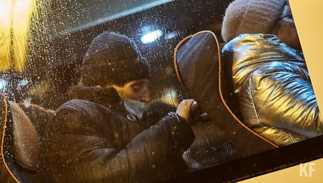 Фонд «Закят» передал им 7 коробок