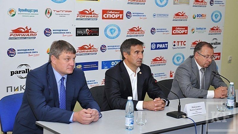 Сегодня мэр Автограда Василь Шайхразиев встретился с командой ХК «Челны». Он отметил
