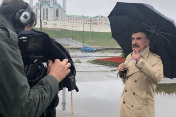 Ведущий программы Леонид Каневский приехал в столицу Татарстана.