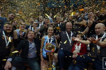 Триумфальной победой казанского «Динамо» завершился «Финал четырех» Кубка России по волейболу среди женщин: команда выиграла главный приз