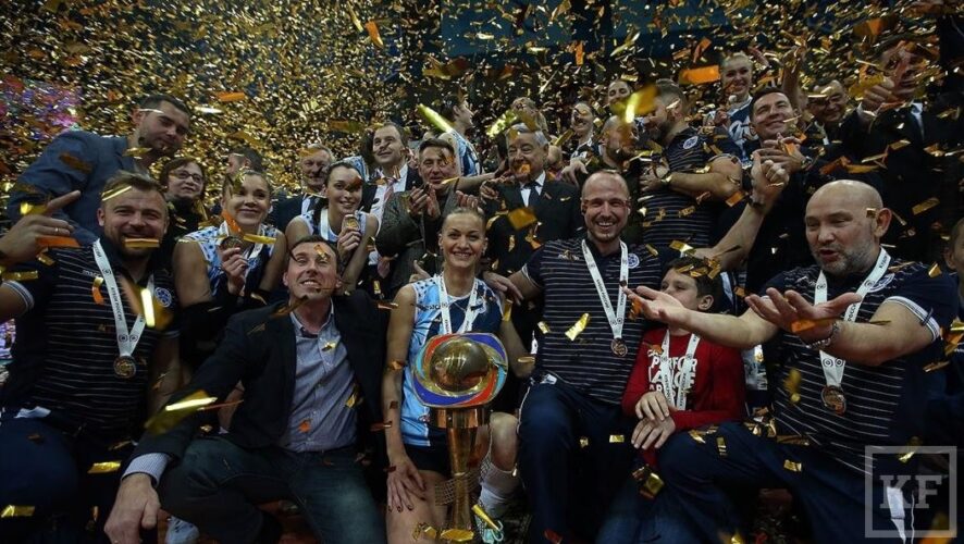 Триумфальной победой казанского «Динамо» завершился «Финал четырех» Кубка России по волейболу среди женщин: команда выиграла главный приз