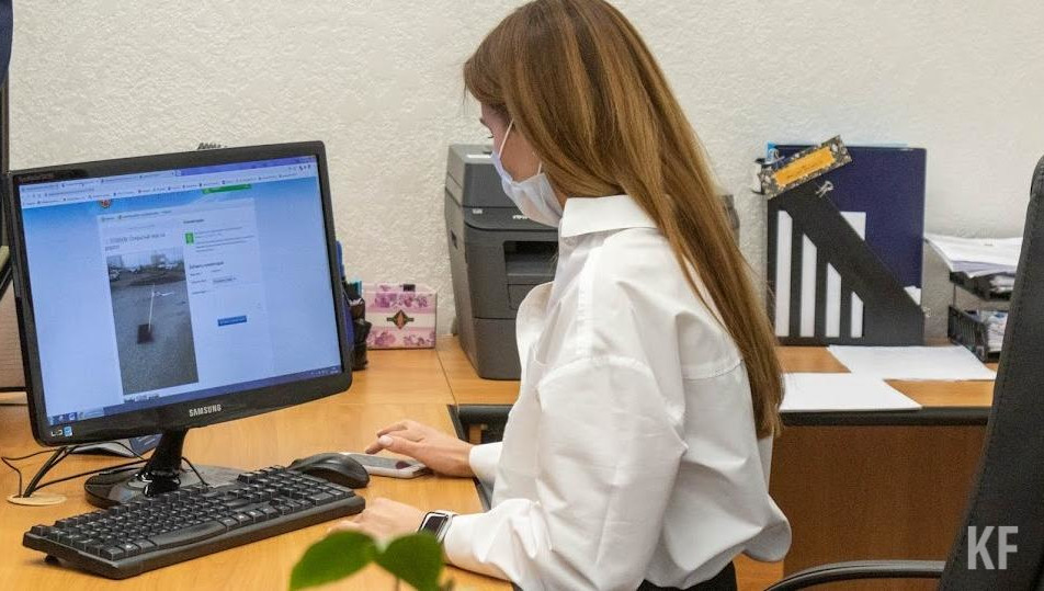 Ежедневно жители республики подают заявки в систему. Всего за 2021 год жители Татарстана направили 83 тысячи уведомлений по разным вопросам. При этом положительно решены далеко не все