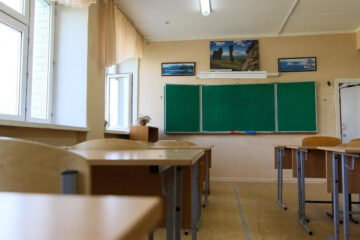 В 2023 году единоразовые выплаты в 1 миллион рублей получат 23 педагога.