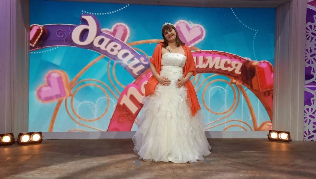 Многодетную участницу шоу «Давай поженимся» восхитили очищенные от снега дороги столицы России и бесплатные тесты на коронавирус.