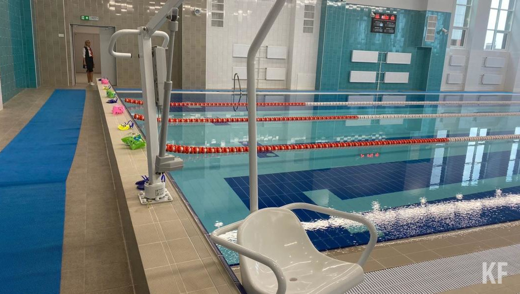 В восьми коррекционных школах обучаются более тысячи учеников.