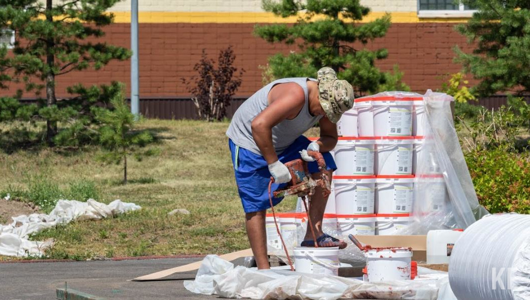 Всего в этом году предстоит благоустроить 1074 двора республики.
