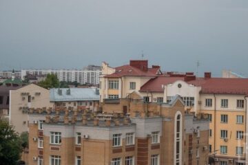 В Татарстане в этом году при сдаче четырех проблемных домов жилье получили 509 обманутых дольщиков. Об этом на заседании Госсовета РТ сообщил первый заместитель премьер-министра РТ Рустам Нигматуллин.