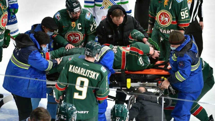 Нападающий &laquo;Ак Барса&raquo; рассказал о своей травме.