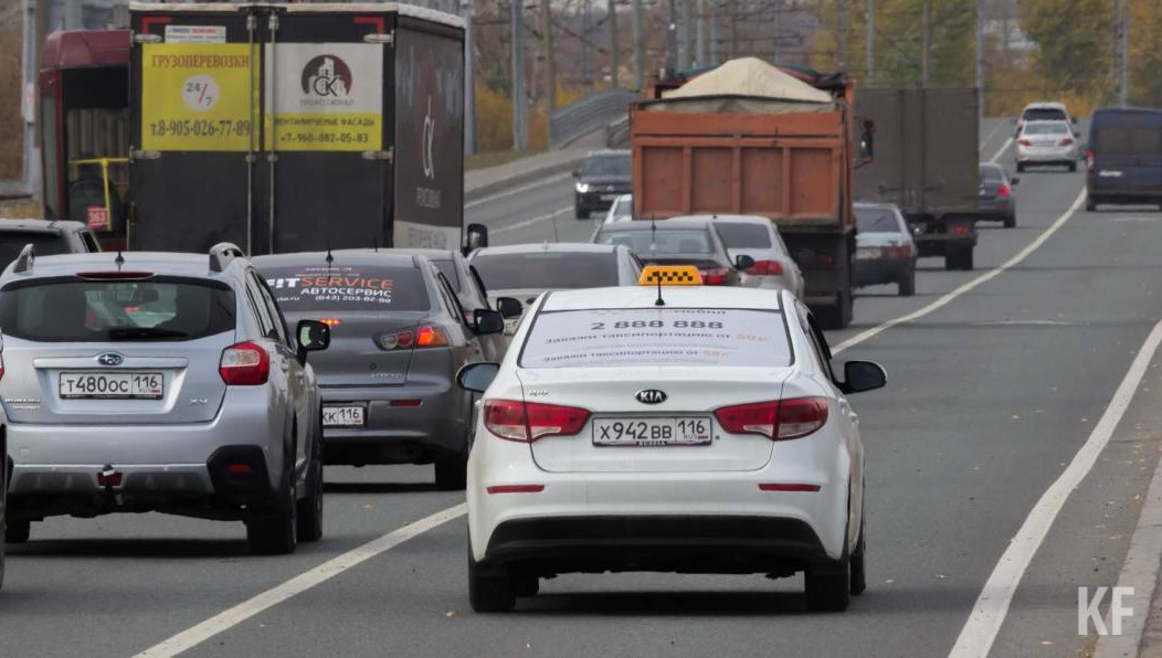 Причинами роста называют подорожание транспортных средств.