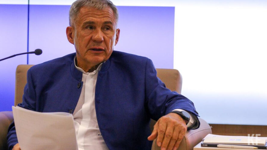 В нем можно увидеть забавную историю о гостинцах в честь праздника.